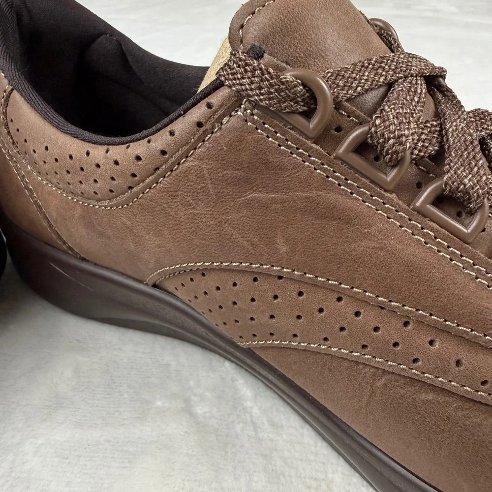 SAS Walk Easy Walking Shoes‎ Womens 10 N Brown Leather Lace Up Comfort Sneaker